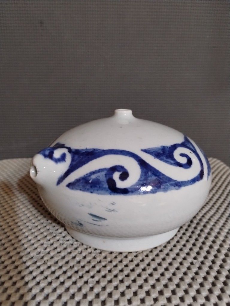 Large Antique Japanese Pottery Calligraphy Suiteki Water Dropper