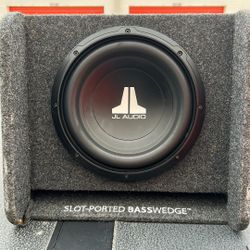 10” Subwoofer With Box And Skar 500watts Amp