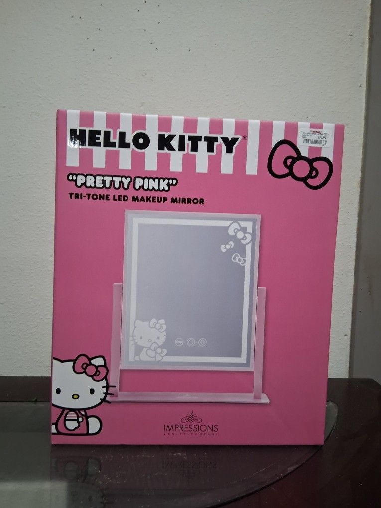 Hello Kitty Mirror