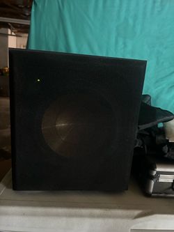 Klipsch R-10SW NA Powered Subwoofer 10" 240W Deep Bass