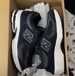 New balance 2002R kids, size 6