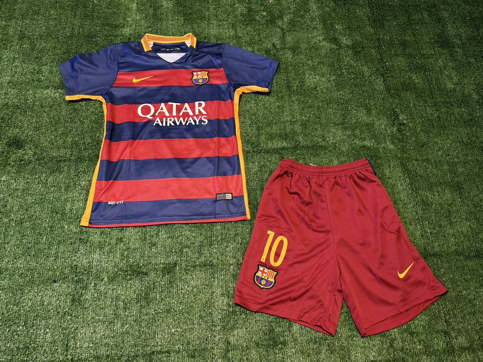 Lionel Messi #10 FC Barcelona Kids Home Jersey 15-16