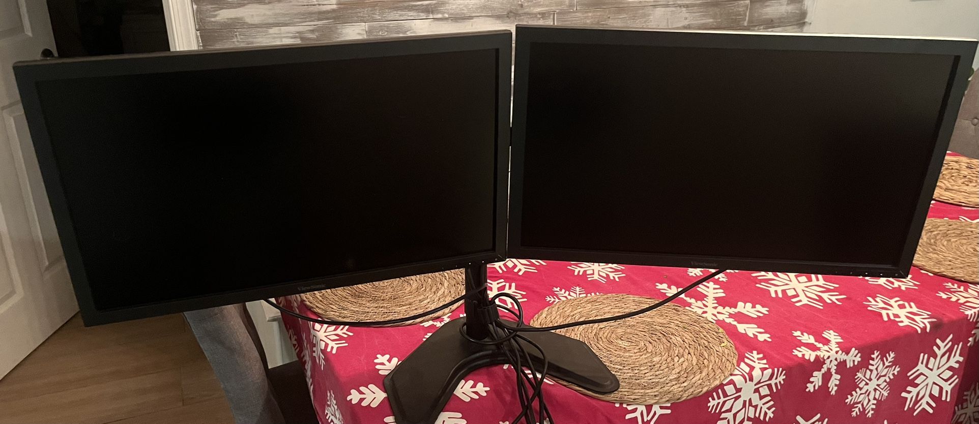 24” Dual ViewSonic Monitors 