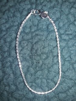 8" STERLING SILVER BRACELET