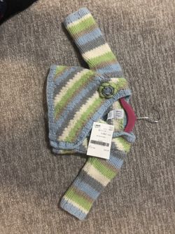 Baby Gap 6 to 12 month sweater