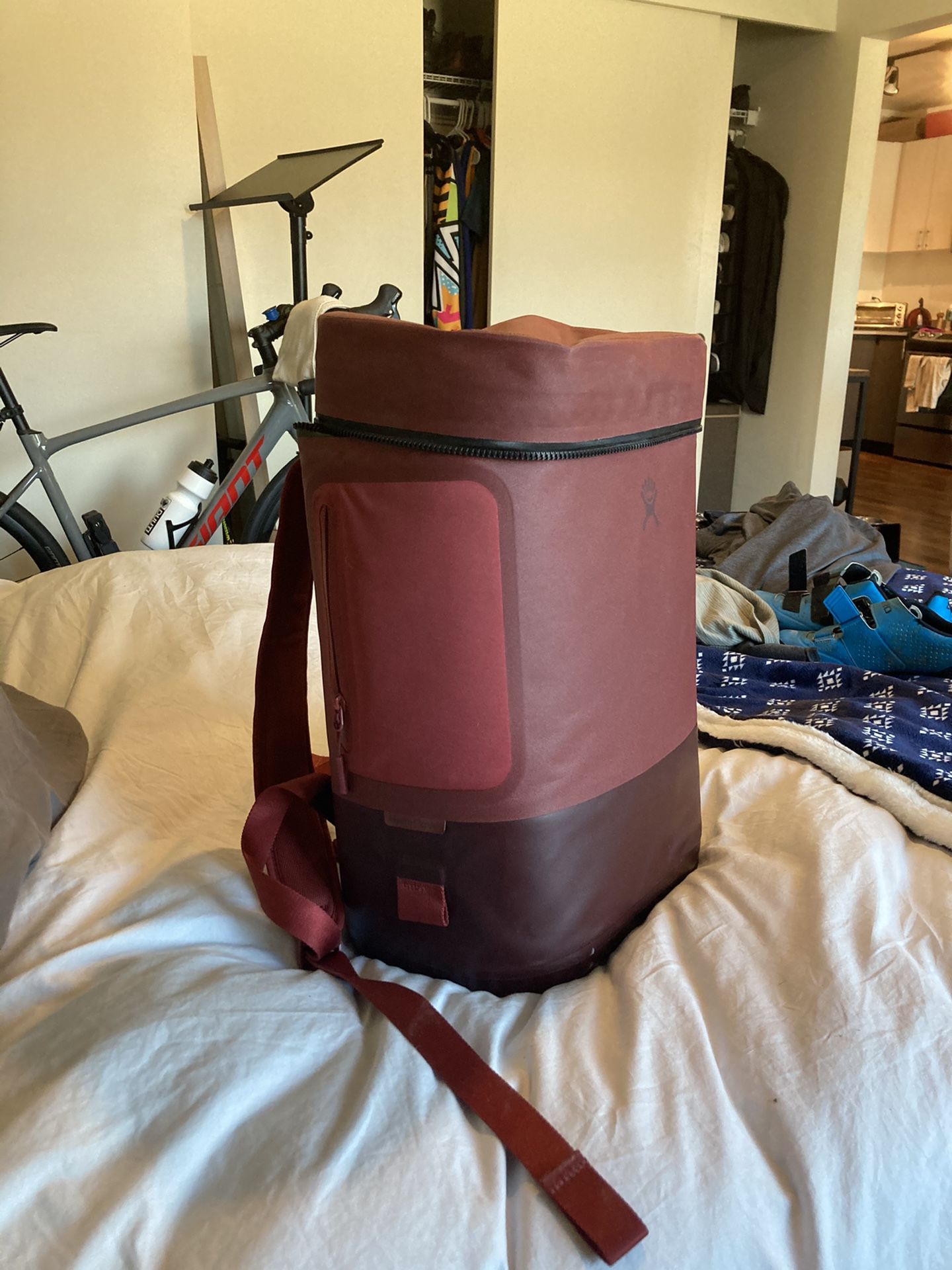 Hydroflask 22L Cooler Backpack
