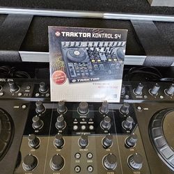 DJ Traktor Mixer