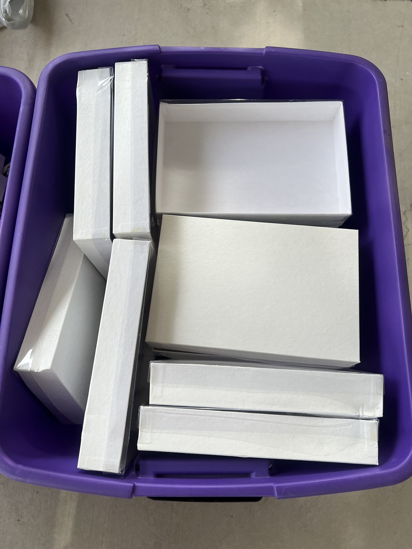 Boxes And Silicone Molds For Strawberry Or Small Business