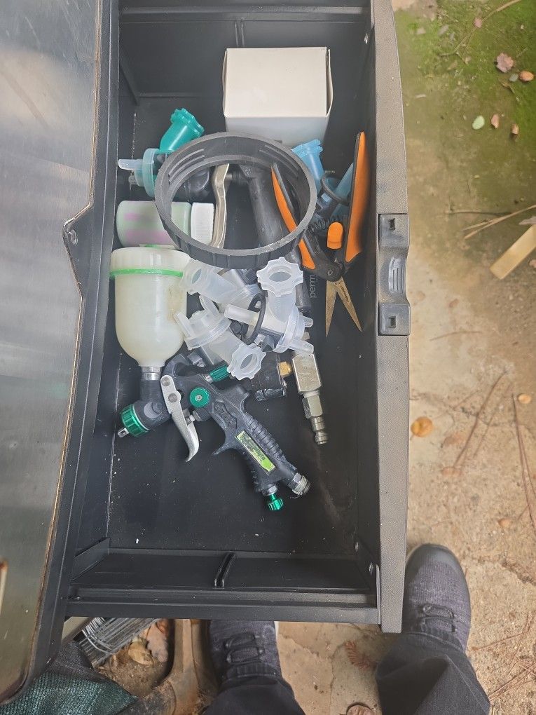 Paint Guns