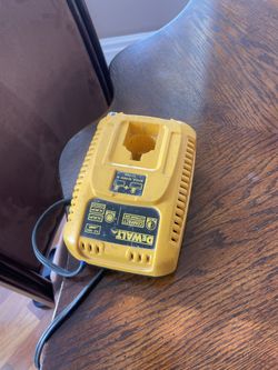 Dewalt Charger 
