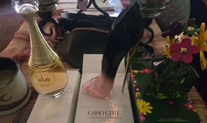 Carolina Herrera Good Girl elixir sale