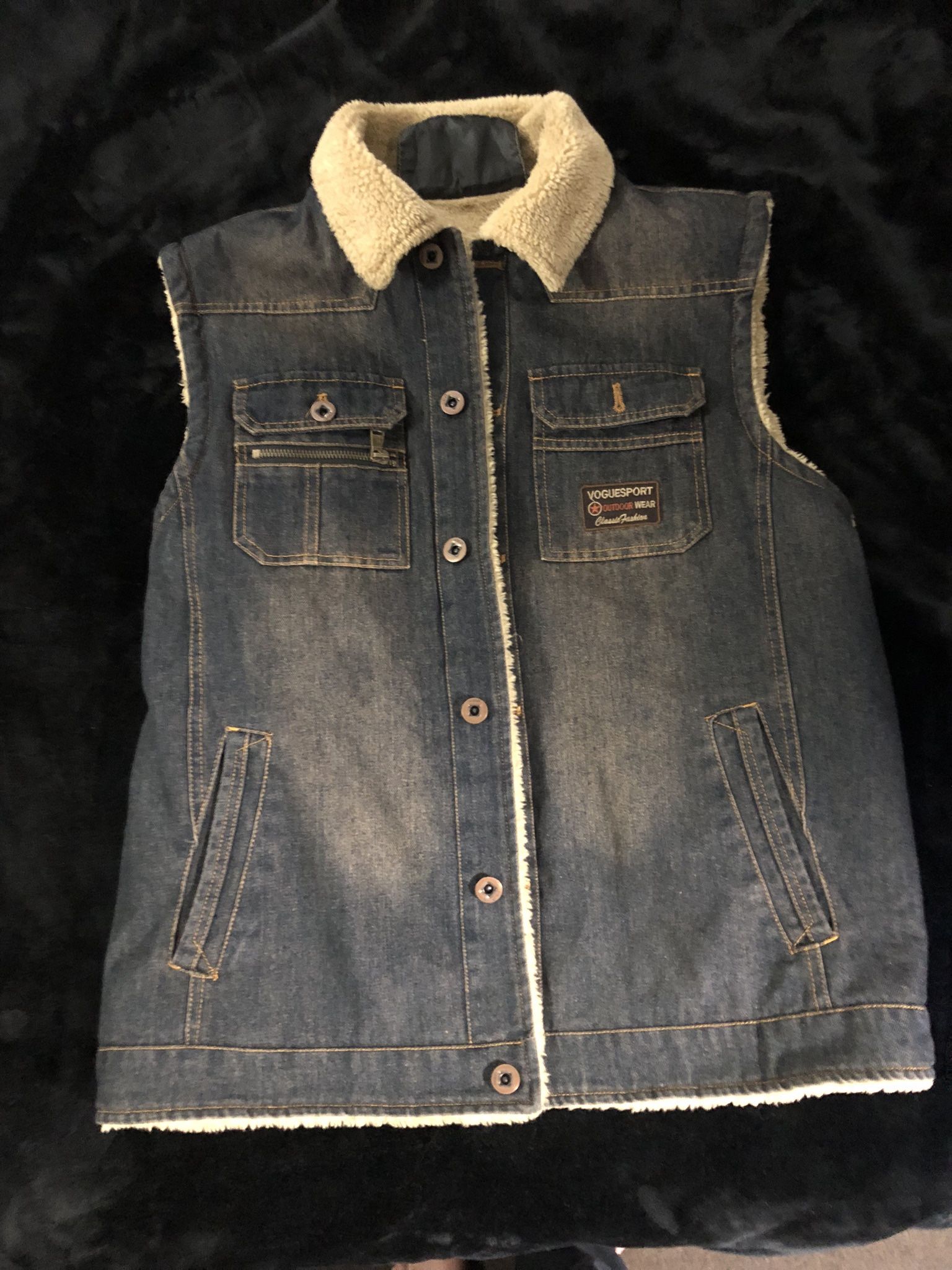 VogueSport Outdoor Wear Vest