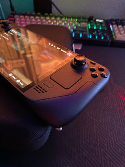 Steam Deck OLED 2TB (1TB SANDISK EXTREME PRO)