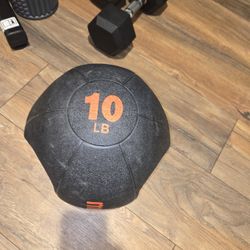 10lb Medicine Ball