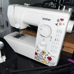 brother JX2517 Jam Resistant Sewing Machine 17 Stitches - Loaded with Features