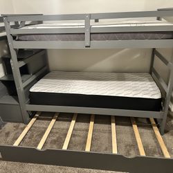 Bunk Bed W/ Trundle