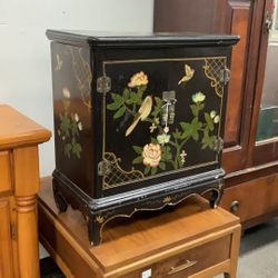 Vintage Asian Oriental Cabinet Chest Trunk Nightstand Accent Table 