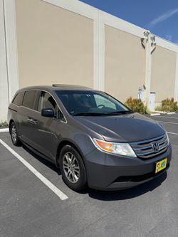 2012 Honda odyssey
