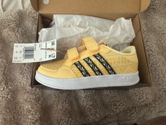ADIDAS  Breaknet Lion King Shoes