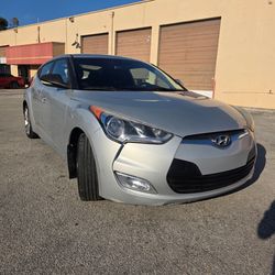 2017 Hyundai Veloster