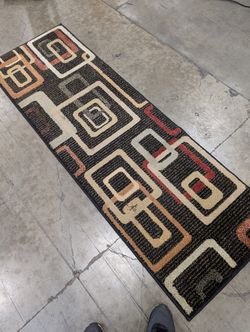 AVALON Modern Geometric Polypropylene Runner Rug 2'x6'