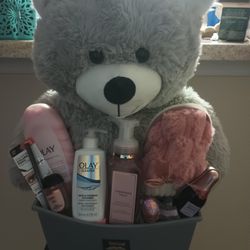 Large Mothers Day Gift Basket With Jumbo Teddy Bear 
