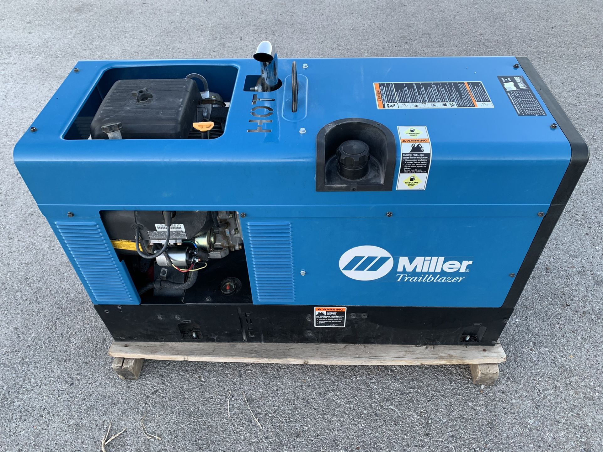 Miller Trailblazer 301g Welder for Sale in North Las Vegas, NV OfferUp