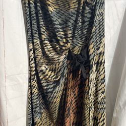 Just Taylor women's Dress 👗 Size Medium