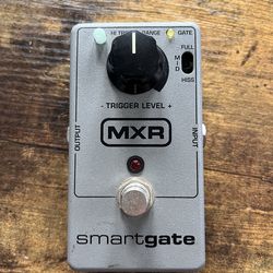 MXR Smart Gate noise suppression pedal