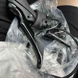 Shimano 105 HYRDAULIC 11 SPEED LEFT HAND shifter