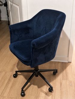Velvet Rolling chair
