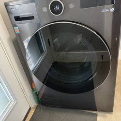 LG WashCombo All In One Washer and Dryer 5.0 cu ft *Description*