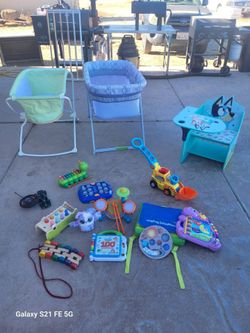 Kids toys and bassinet