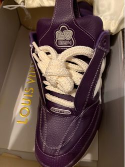Purple designer shoe