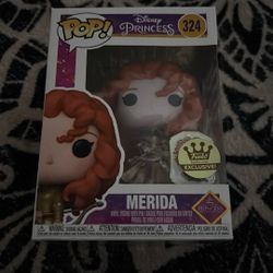 Merida Vinyl Figure with Pin