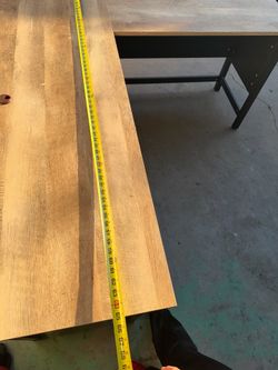 Computer desk
