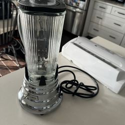 Waring Glass Blender