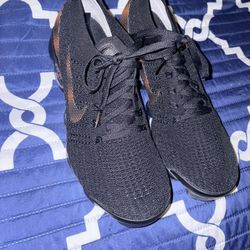 Nike Sports Shoe Size 10