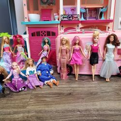 Barbies, Ken, Disney Elsa & Brat Doll- 12 Total. Great & Clean Condition. (Props Not Included) Selling On Other Posting😊