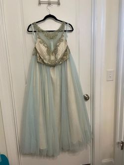 Formal Evening Or Prom Dress- 2 Pieces Size 9/10