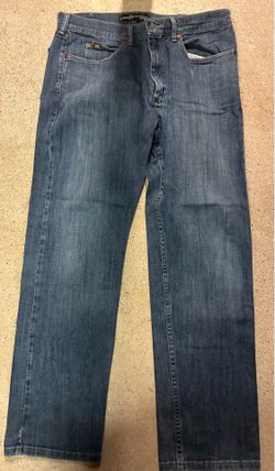 Lee men's Dark wash straight leg jeans Size 36 x 32"