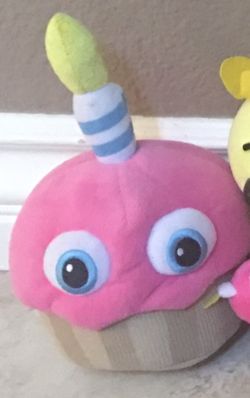 Cupcake plushie
