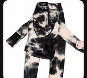 Women 2 pieces