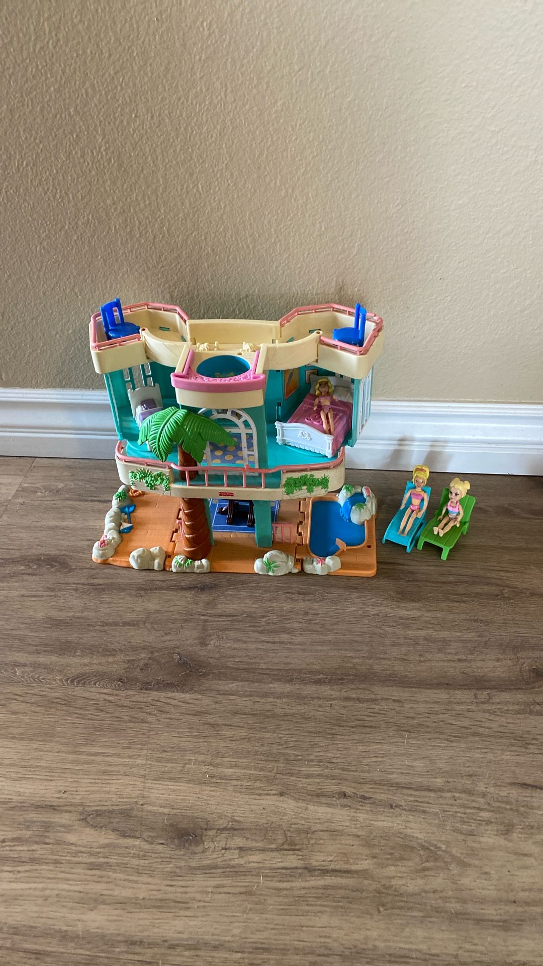 Vintage Fisher Price Sweet Streets Beach House