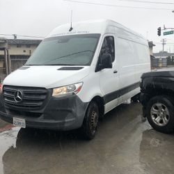 2019 mercedez sprinter 3500 