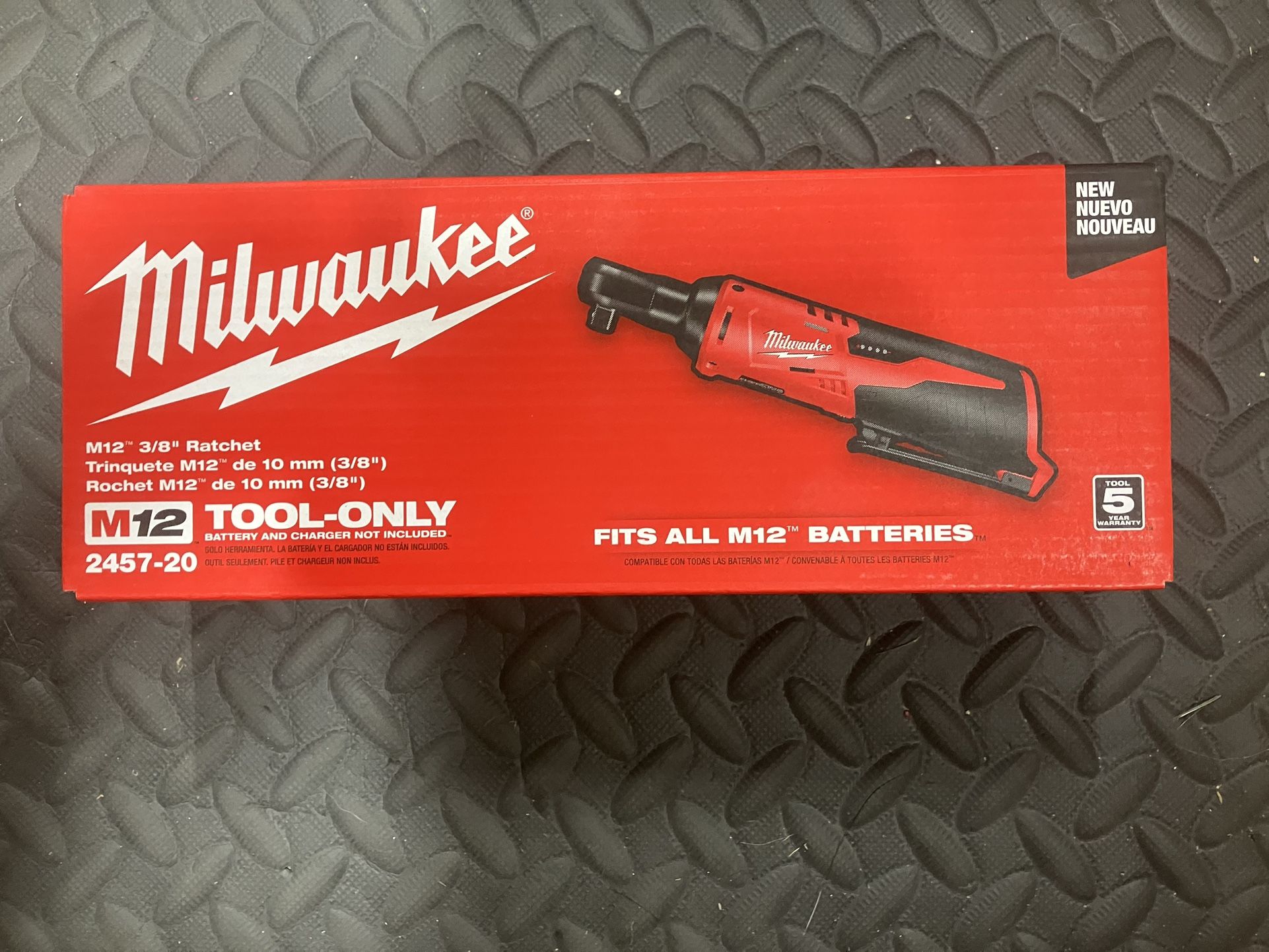 New Milwaukee M12 Cordless Ratchet 3/8