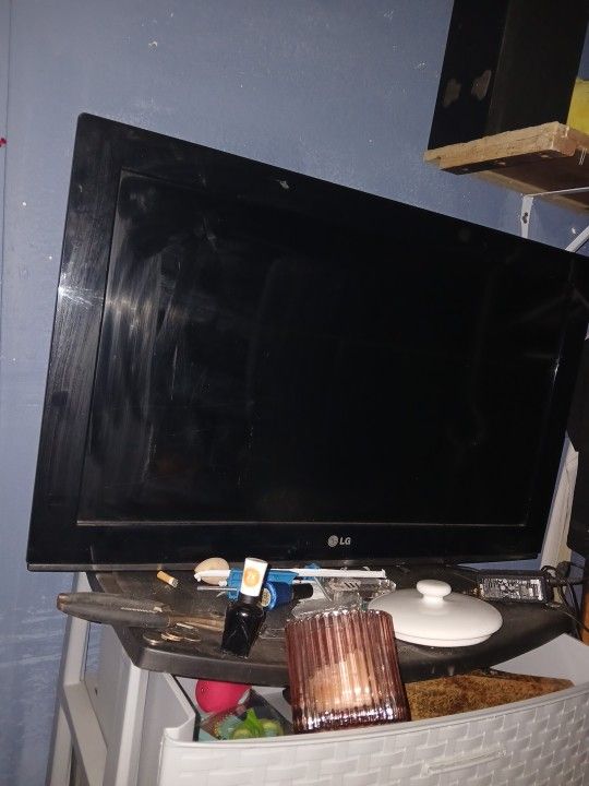 32 " LG Tv