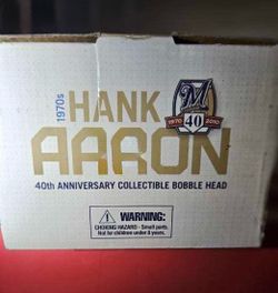 Hank Aaron bobble head