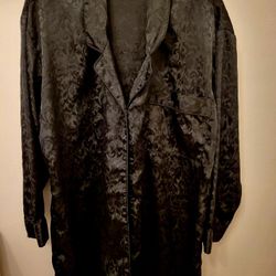 **NEW**PRETTY DESIGN, SATIN FEEL, LINGERIE ROBE**PICK UP IN DOWNEY