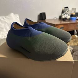 YEEZY Adidas Knit RNR Faded Azure 